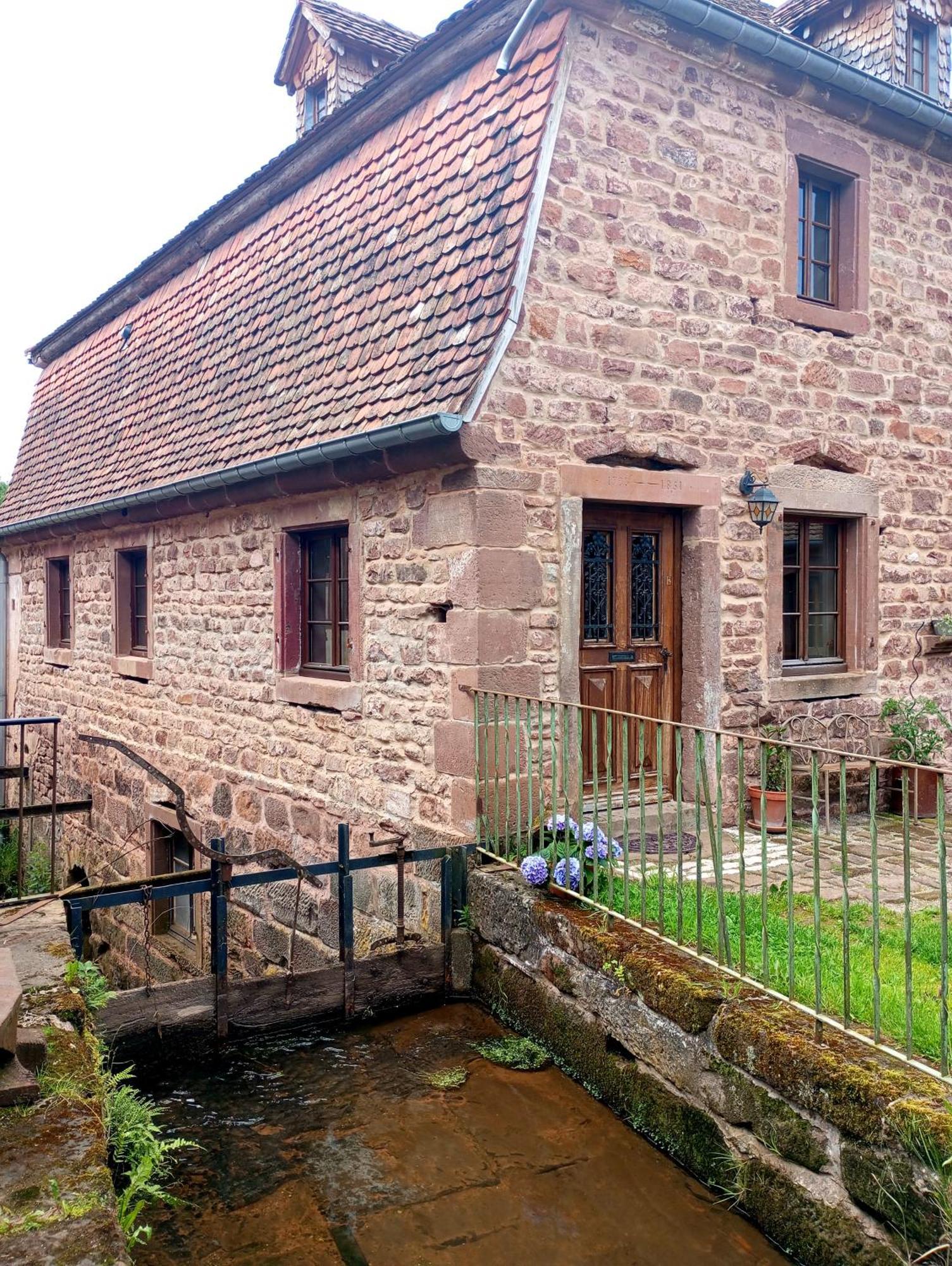 Maison D'Hotes De Charme - Ancien Moulin En Pleine Nature - La Paulusmuehle Soucht Esterno foto